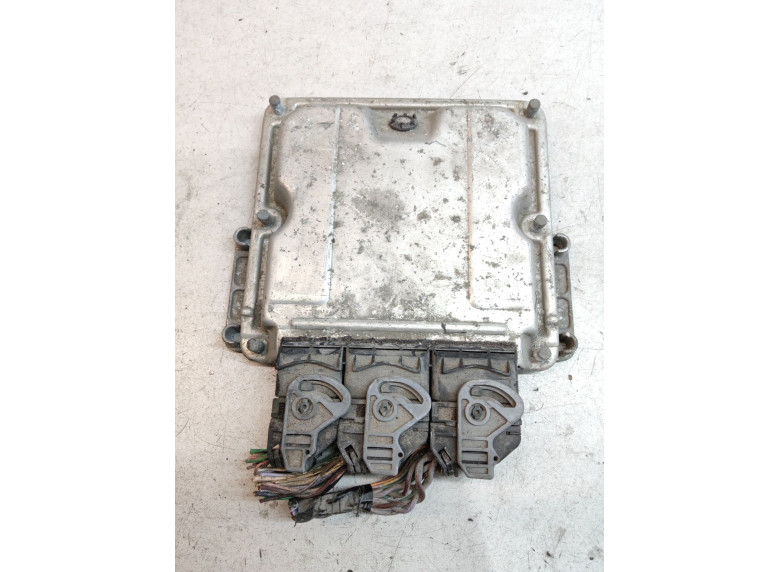 Блок управления двигателем к Renault Scenic, 2002г.