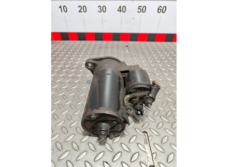 Стартер к Volkswagen Sharan, 2003г.