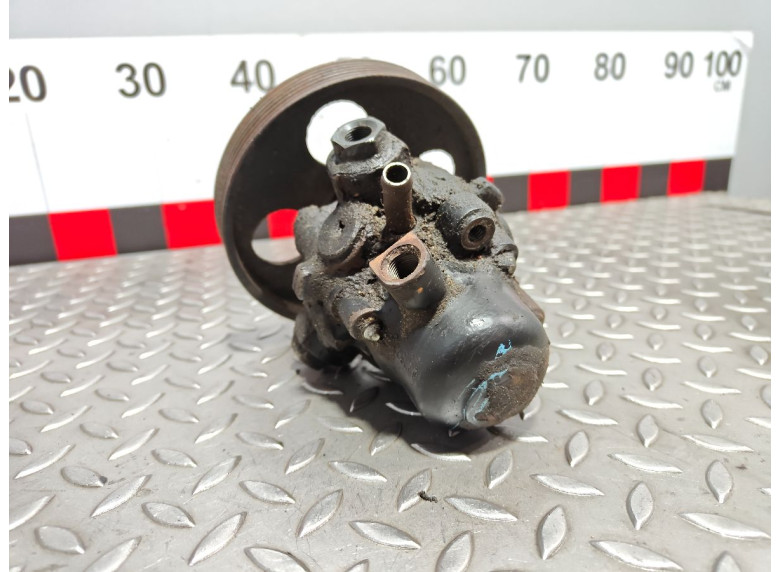 Насос гидроусилителя руля к Citroen Xantia, 1998г.