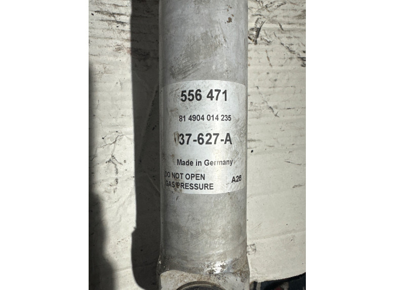 Амортизатор задний к BMW 5 E39, 1996г.