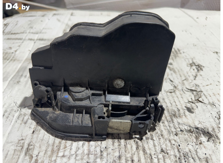 Замок двери передней правой к BMW 5E60/E61 2008 г.