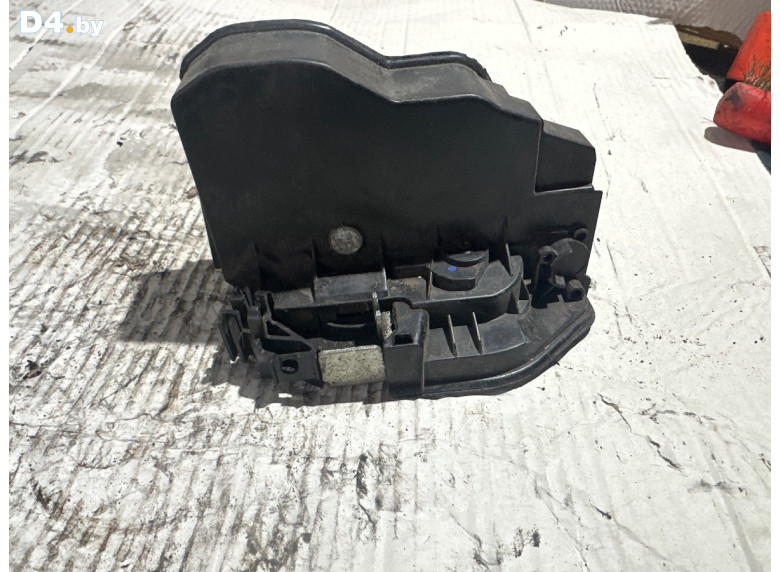 Замок двери задней левой к BMW 5E60/E61 2008 г.