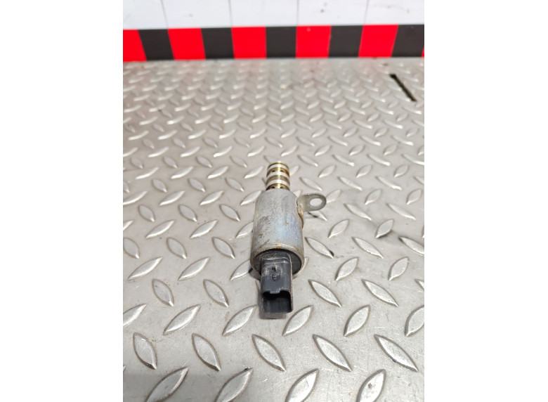 Клапан фазорегулятора к Peugeot 5008, 2010г.