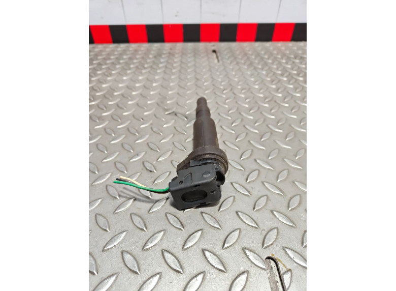 Катушка зажигания к Peugeot 5008, 2010г.