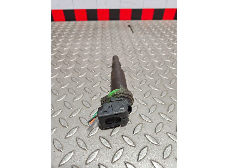 Катушка зажигания к Peugeot 5008, 2010г.