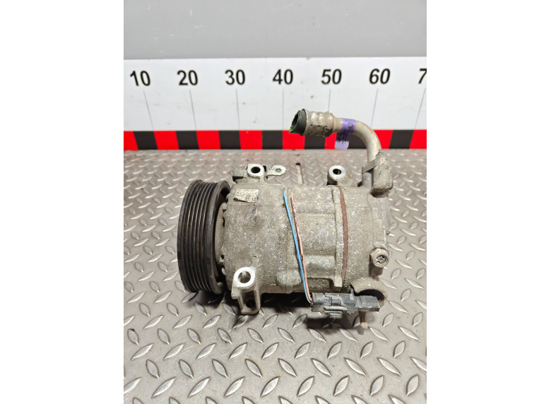 Компрессор кондиционера к Peugeot 5008, 2010г.