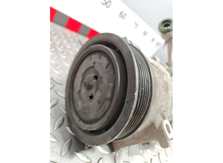 Компрессор кондиционера к Peugeot 5008, 2010г.