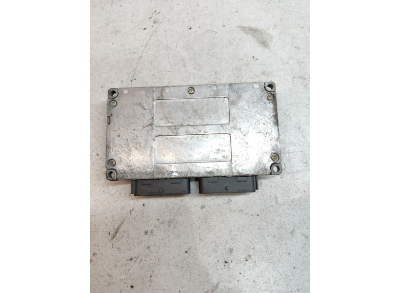 Блок управления двигателем к Renault Scenic, 2001г.