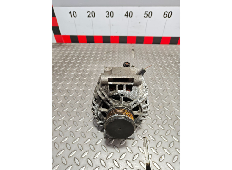 Генератор к Peugeot 5008, 2010г.