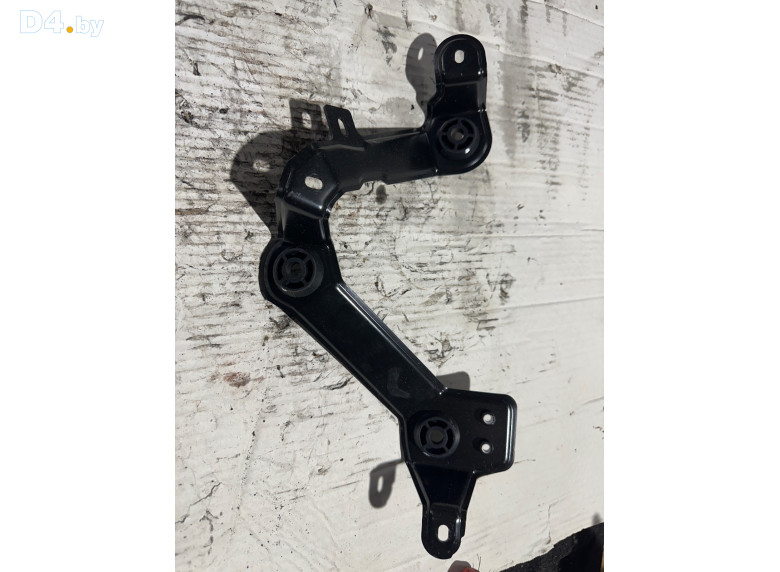 Кронштейн воздушного фильтра к BMW XMG09 2023 г.