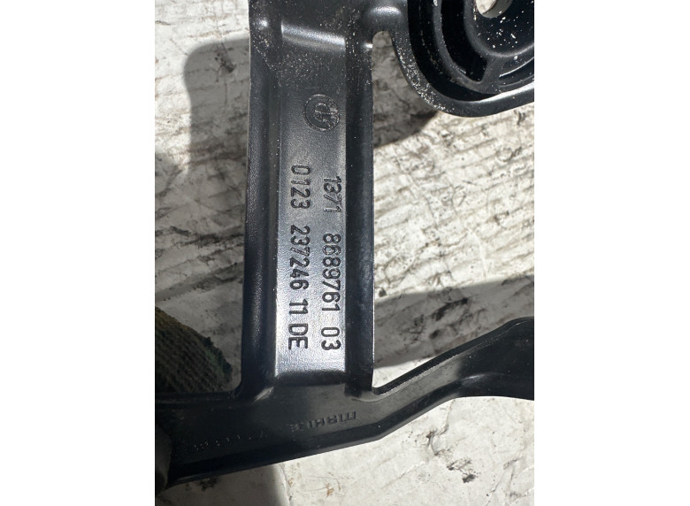 Кронштейн воздушного фильтра к BMW X5 G05, 2023г.