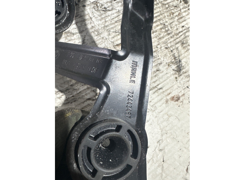 Кронштейн воздушного фильтра к BMW X5 G05, 2023г.