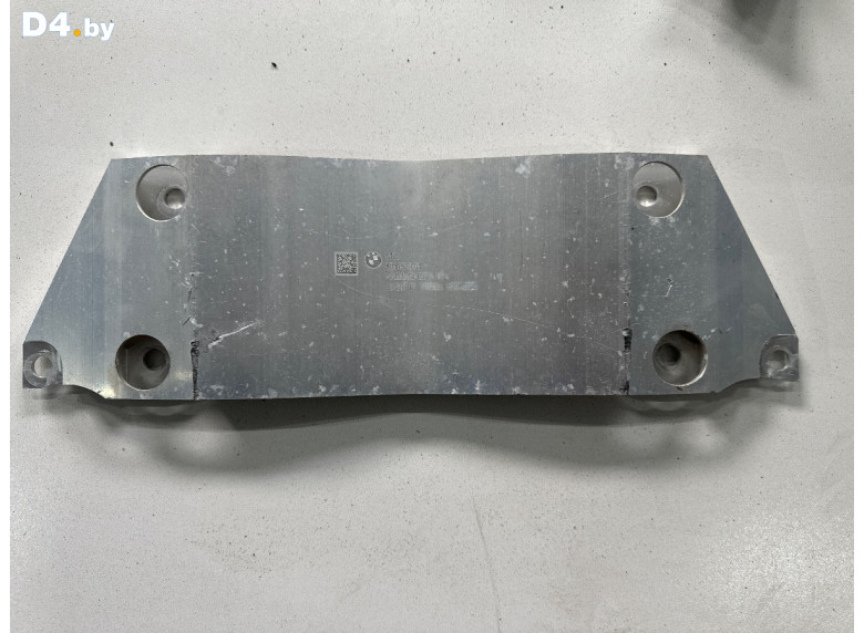 Кронштейн крепления бампера переднего к BMW XMG09 2023 г.