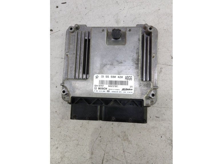 Блок управления двигателем к Opel Zafira, 2012г.