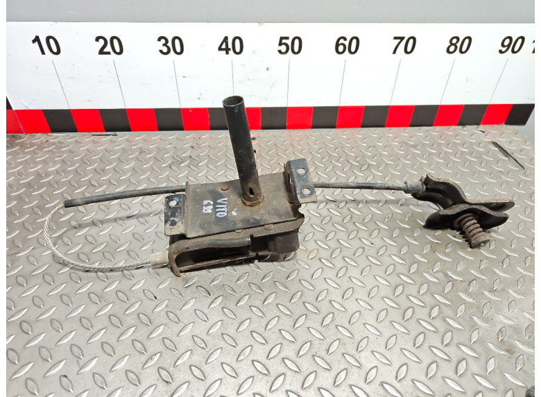 Механизм подъема запаски к Mercedes Vito W639, 2009г.