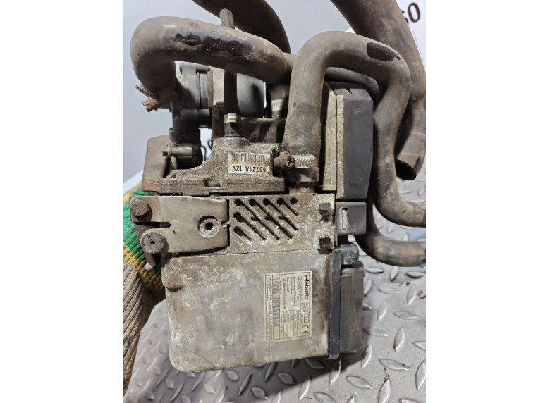 Автономный отопитель к BMW 5 E39, 2002г.