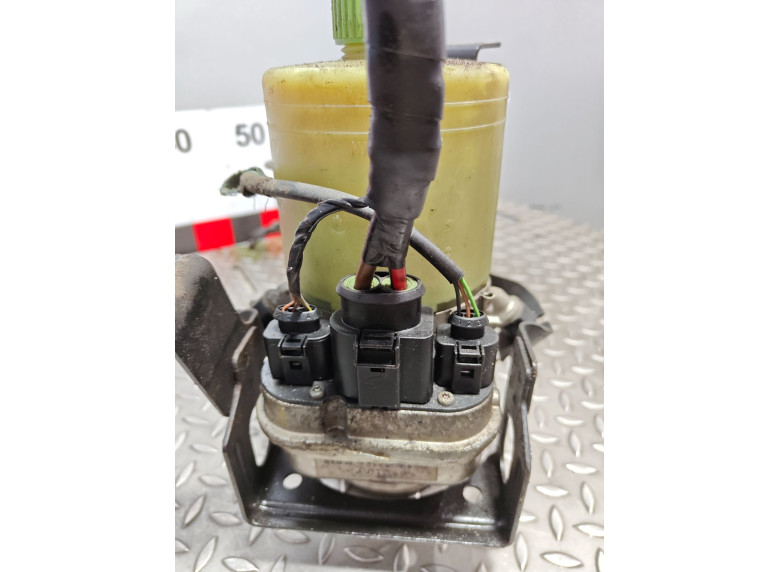 Электрогидроусилитель руля к Volkswagen Polo, 2003г.