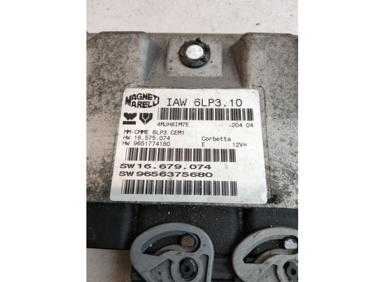 Блок управления двигателем к Peugeot 407, 2004г.