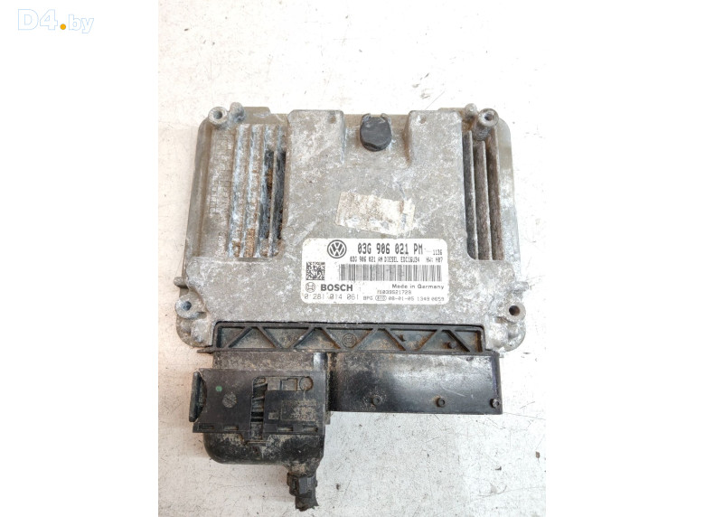 Блок управления двигателем к Volkswagen Golf 2008 г.