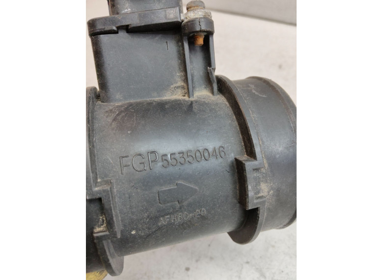 Расходомер воздуха к Opel Zafira, 2005г.