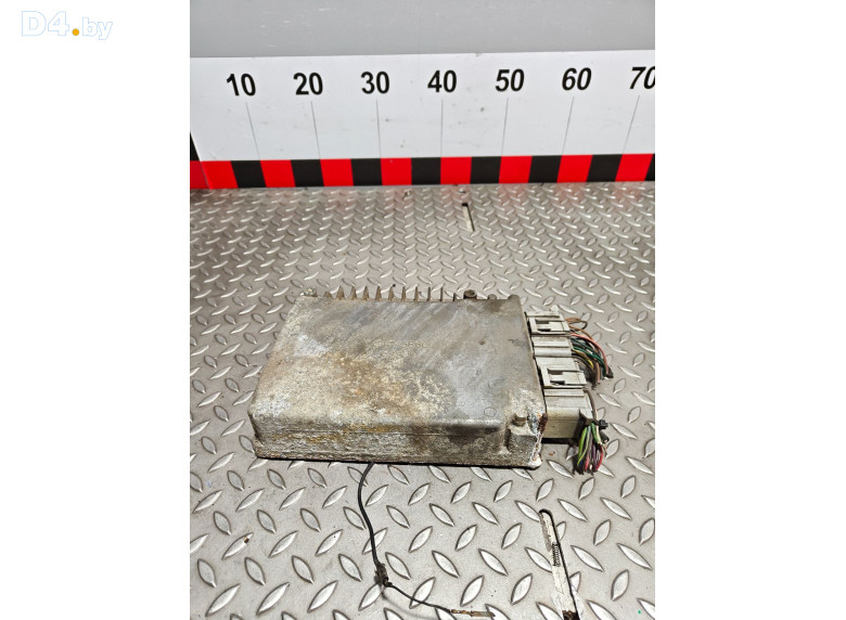 Блок управления двигателем к Chrysler Voyager 1997 г.