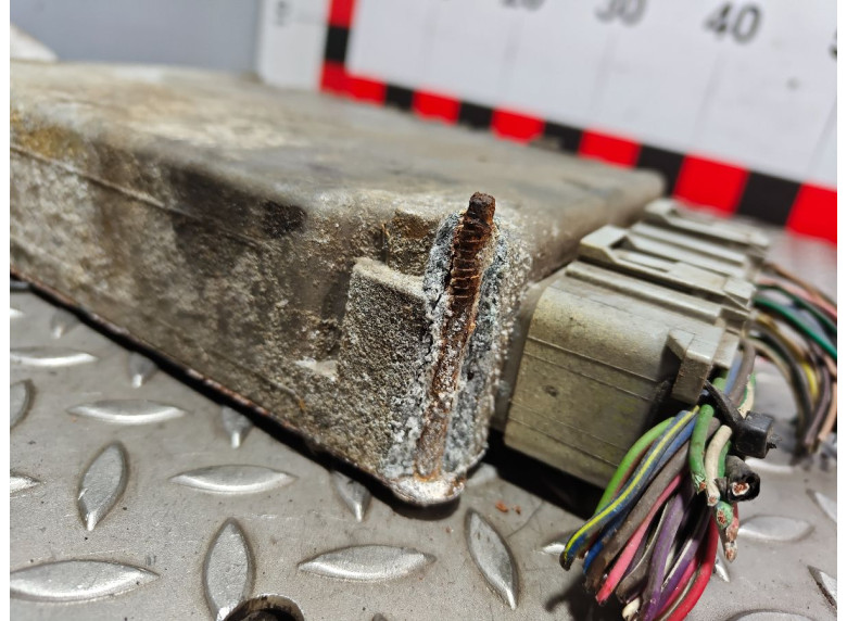 Блок управления двигателем к Chrysler Voyager, 1997г.