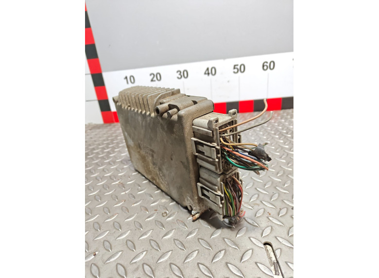 Блок управления двигателем к Chrysler Voyager, 1997г.