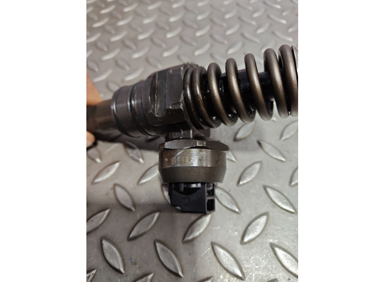 Форсунка к Volkswagen Sharan, 2005г.