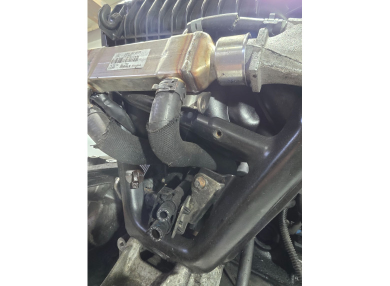 Патрубок (трубопровод, шланг) к Mercedes C W203, 2005г.