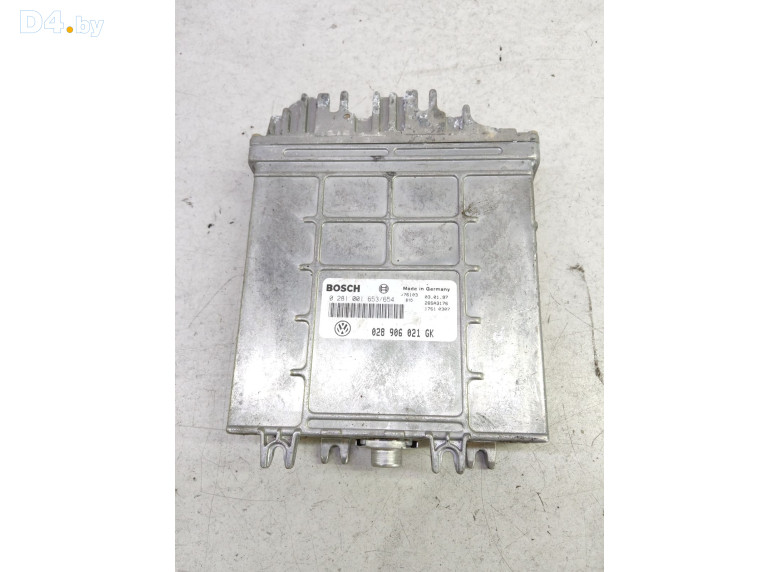 Блок управления двигателем к Volkswagen Passat 1997 г.