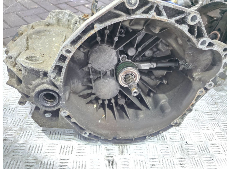 КПП механическая (МКПП) к Renault Master, 2008г.