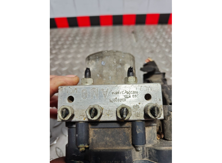Блок ABS к Opel Meriva, 2011г.