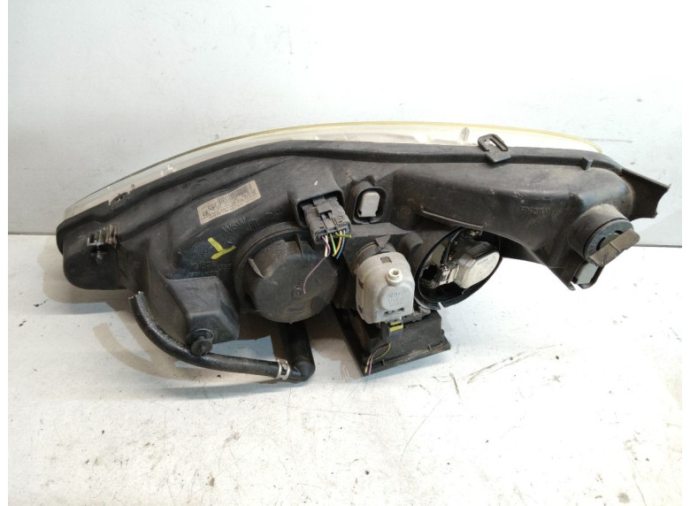 Фара правая к Peugeot 607, 2008г.