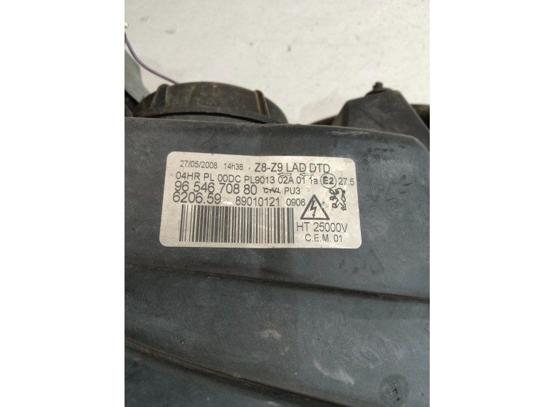 Фара правая к Peugeot 607, 2008г.