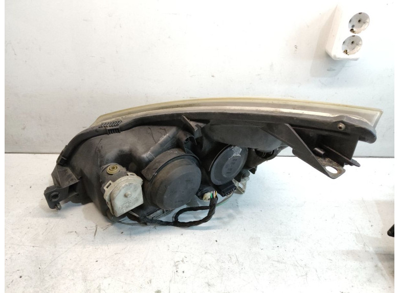 Фара правая к Renault Espace, 2005г.