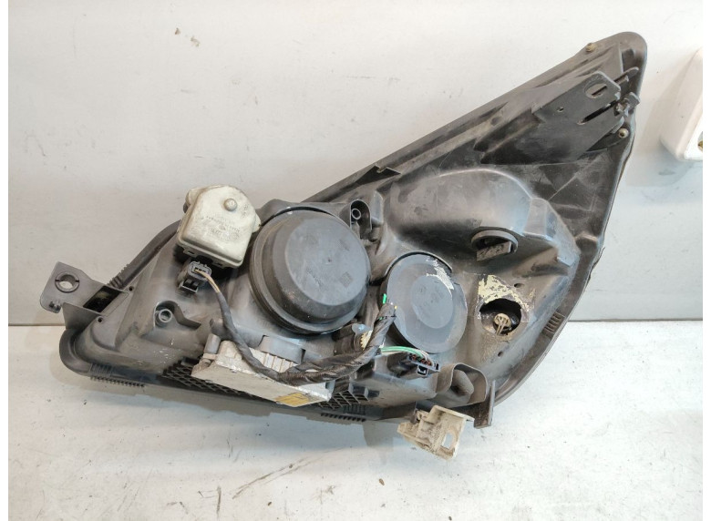 Фара правая к Renault Espace, 2005г.