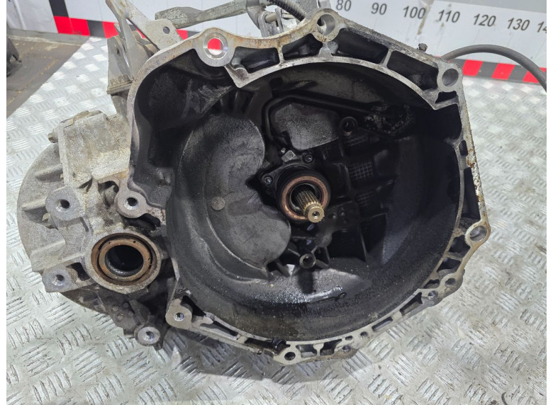 КПП механическая (МКПП) к Opel Zafira, 2008г.