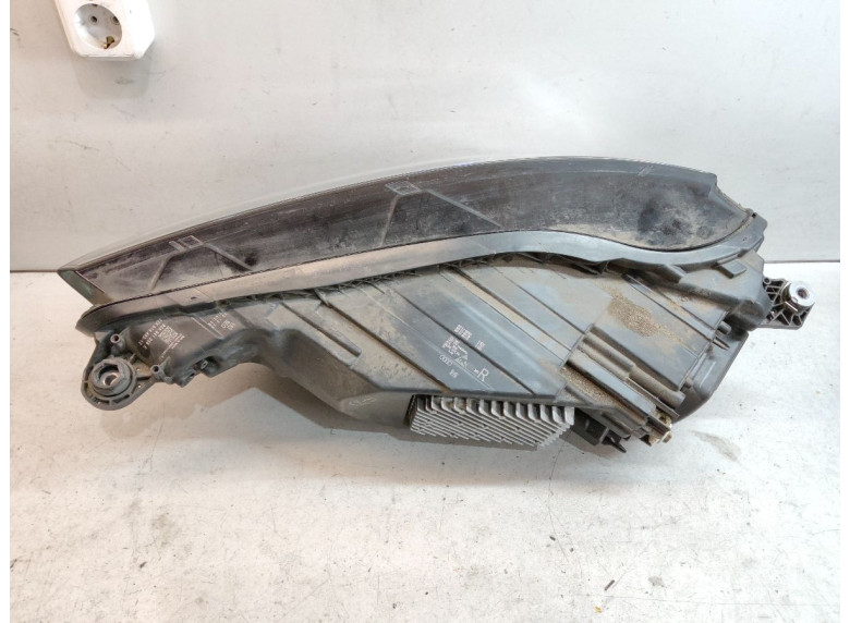 Фара правая к Audi Q5, 2020г.