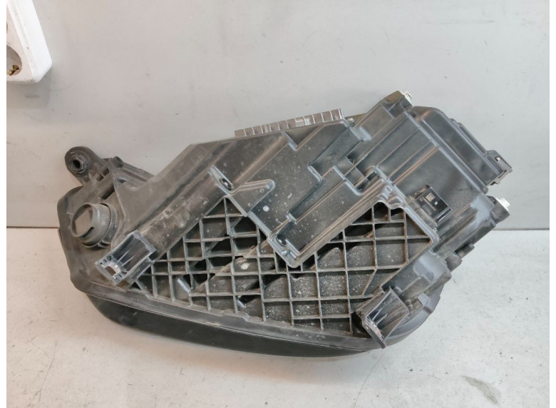 Фара правая к Audi Q5, 2020г.