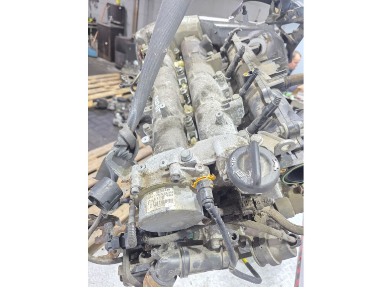 Двигатель к Opel Insignia, 2010г.