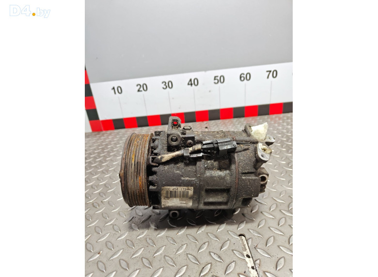 Компрессор кондиционера к Opel Vivaro 2009 г.