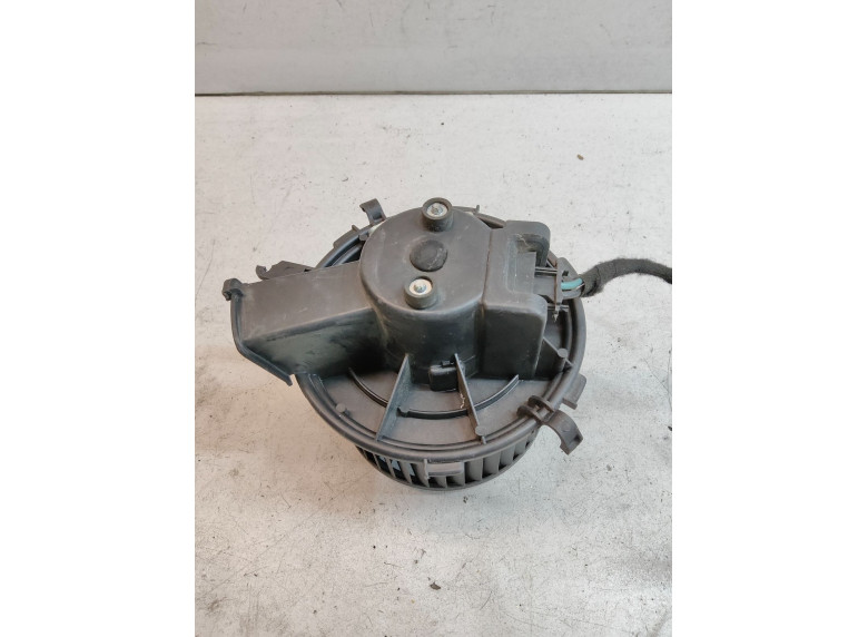 Моторчик печки к Peugeot Boxer, 2007г.