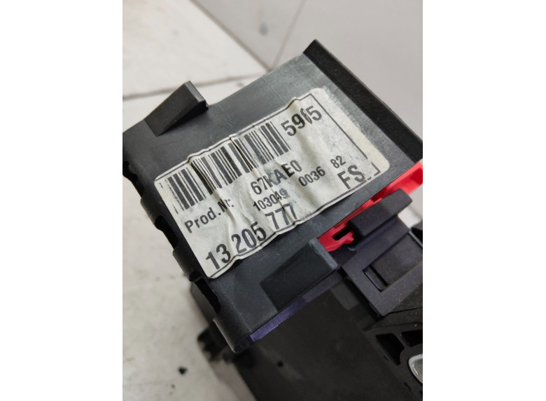 Блок предохранителей к Opel Signum, 2007г.