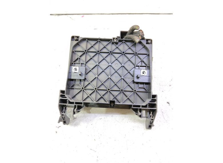 Блок предохранителей к Volkswagen Sharan, 2003г.