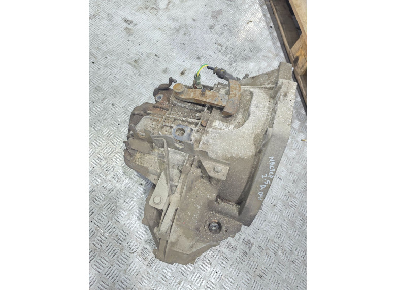 КПП механическая (МКПП) к Renault Master, 2004г.