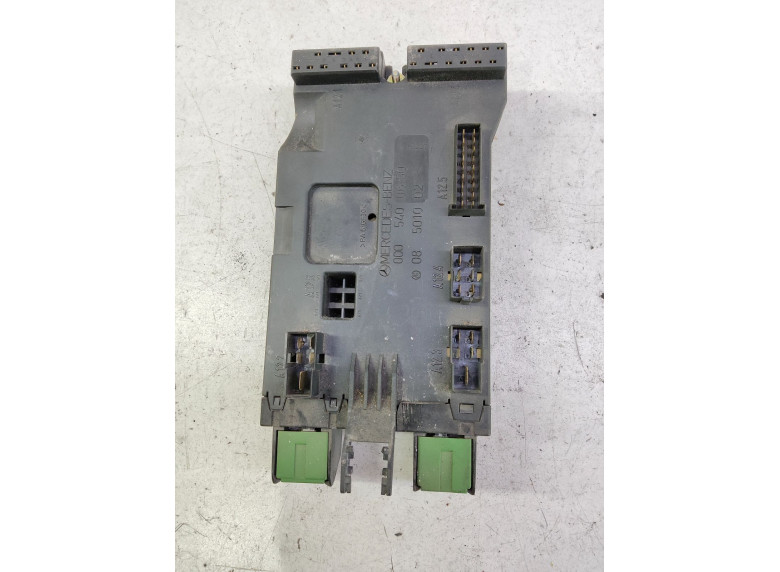 Блок предохранителей к Mercedes Vito W638, 1999г.