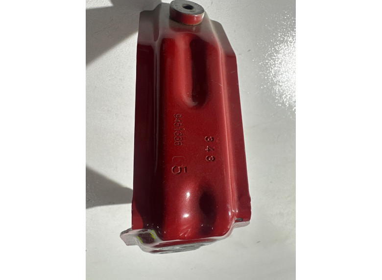 Кронштейн крепления крыла переднего правого к BMW XM G09, 2023г.