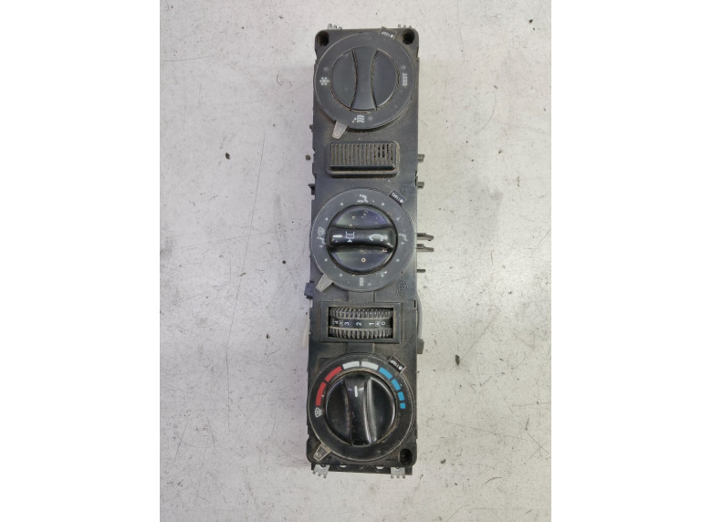 Блок управления печки/климат-контроля к Mercedes Sprinter, 2002г.