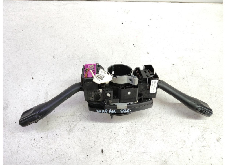 Переключатель подрулевой (стрекоза) к Volkswagen Sharan, 2004г.