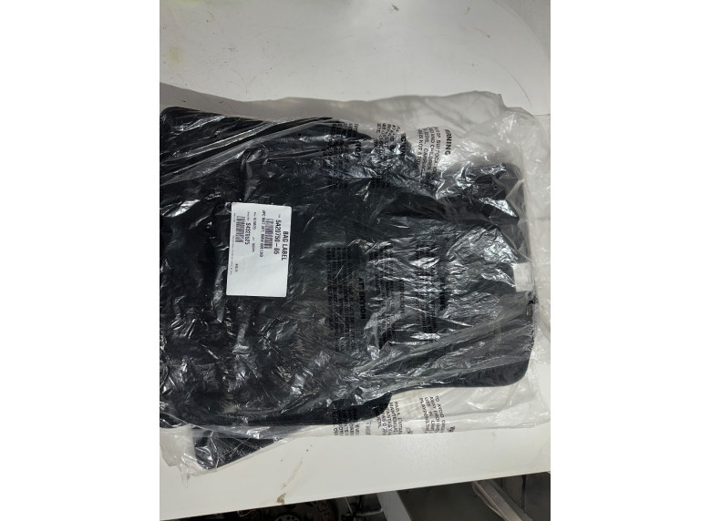 Коврики в салон к BMW XM G09, 2023г.